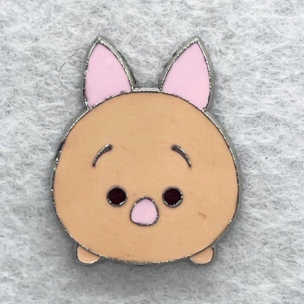 🔮‎ 5/$25 Disney Winnie The Pooh Piglet Tsum Tsum Pin